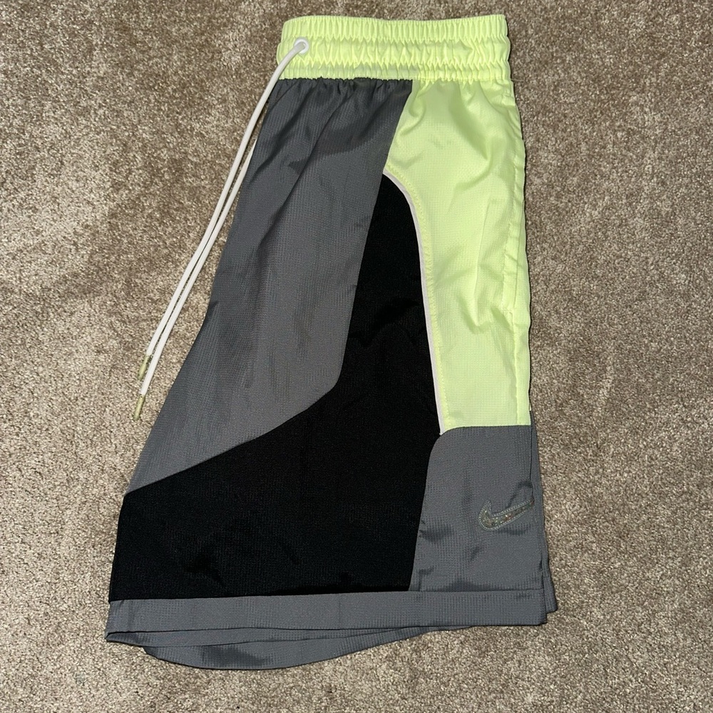 NIKE Basketball Shorts